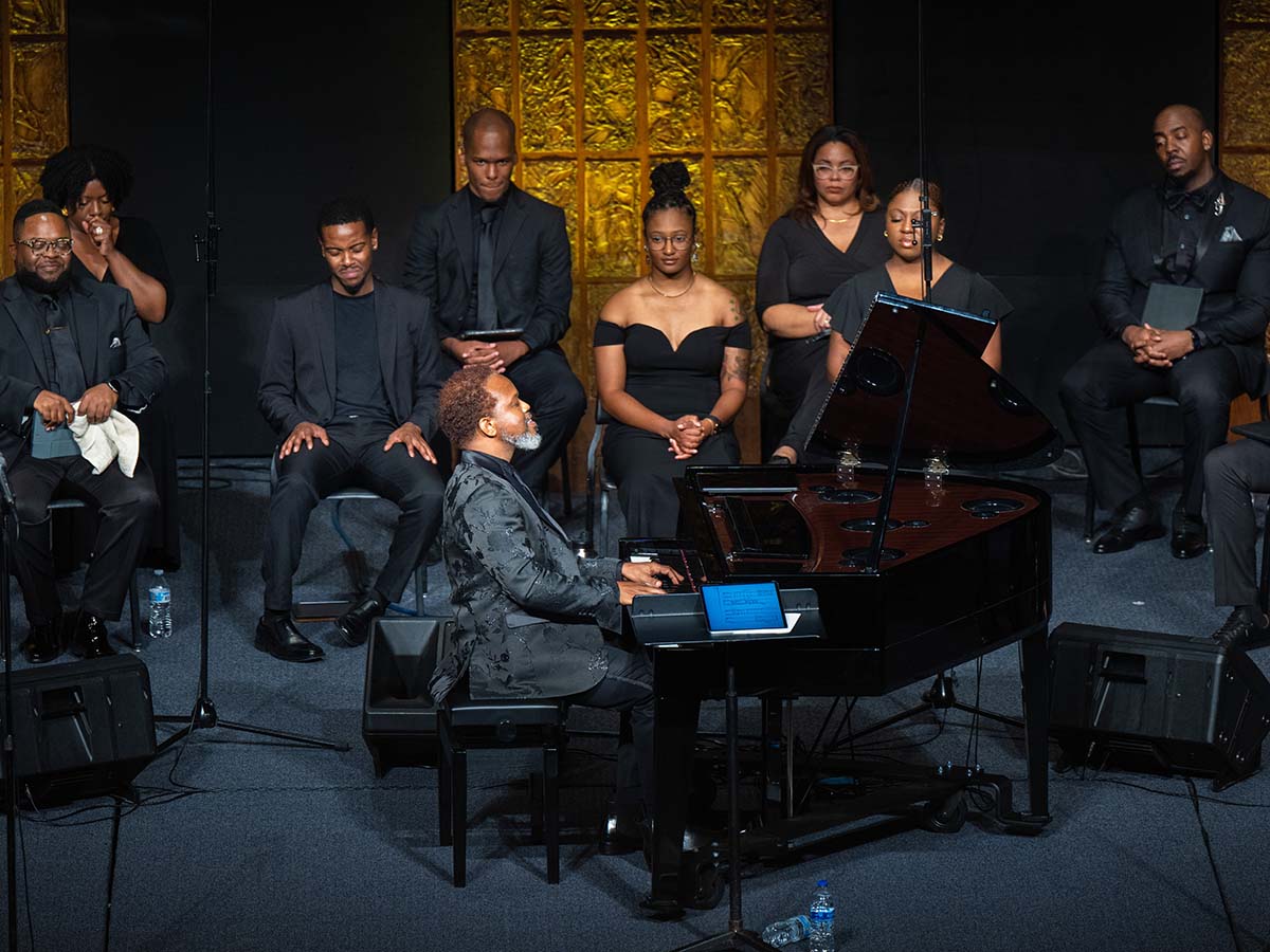 Jason Max Ferdinand singers perform at SNL with Jacob Collier and Coldplay